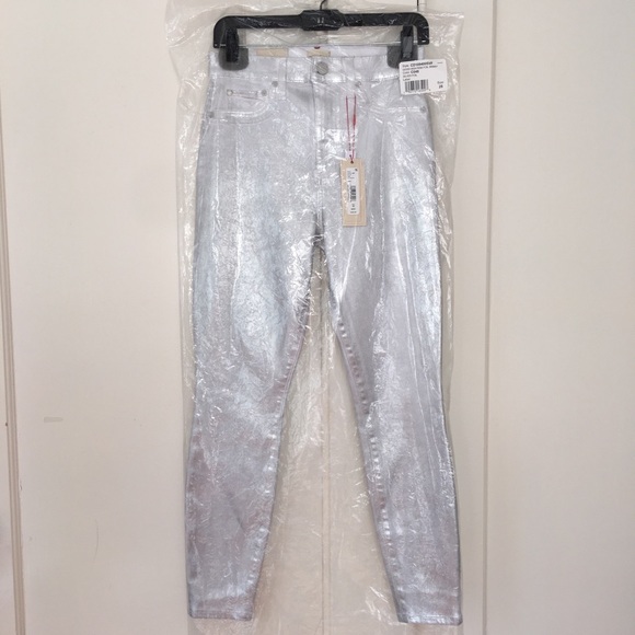 🌺SOLD🌺 Alice + Olivia Foil Metallic Good Jeans! - Picture 9 of 10